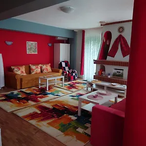  Appartamento Andreea's Apartments-old Town