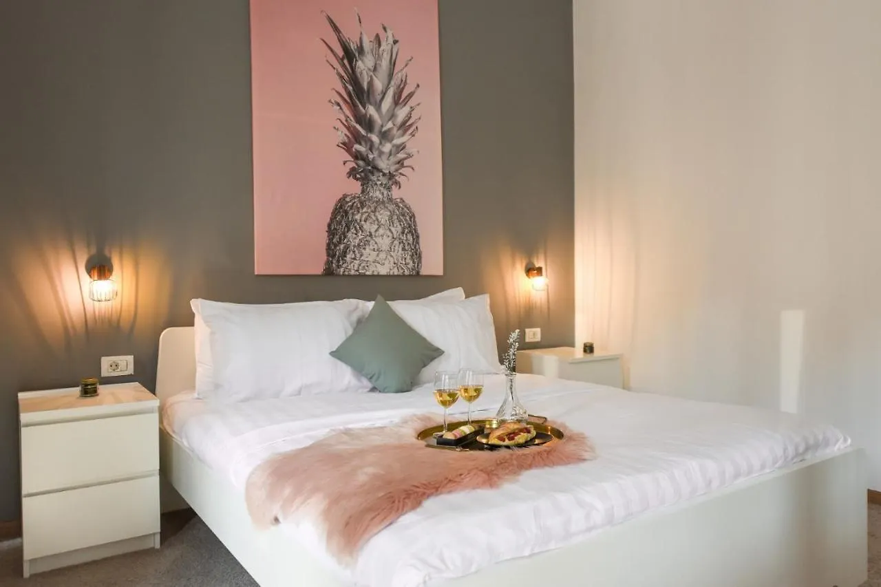 Apartament Best Location Old Town - New Studio Bukareszt